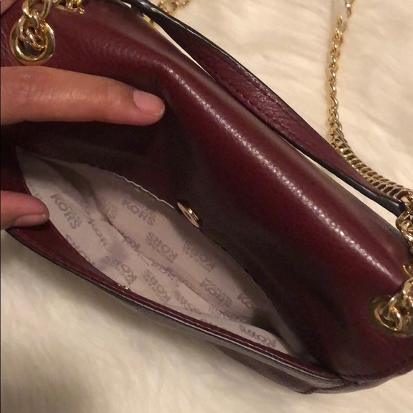 Michael Kors Purse - Picture 4 of 16